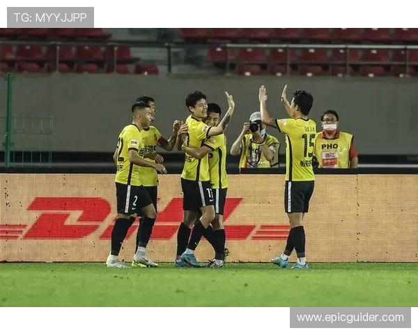 广州队历史对阵战绩走势清晰，近年交锋表现稳健