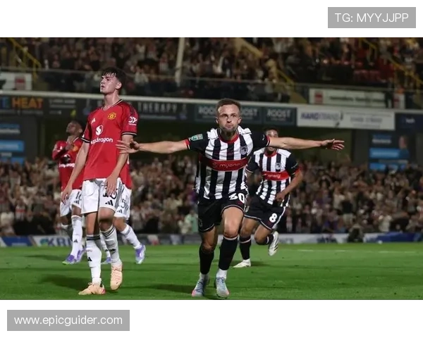 曼联输给英乙球队后,阶段性问题显现,球队稳定性面临考验